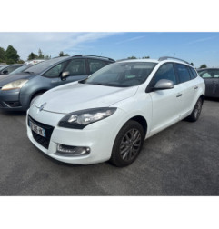 Support de pare chocs arriere RENAULT MEGANE 3