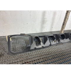 Support de pare chocs arriere PEUGEOT 208 1