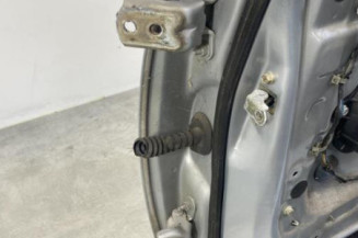 Porte avant droit NISSAN PRIMERA 3