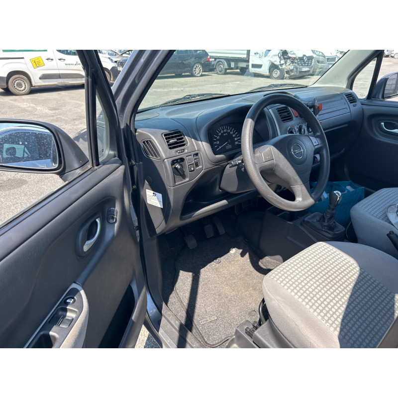 Plage arriere OPEL AGILA A Photo n°17