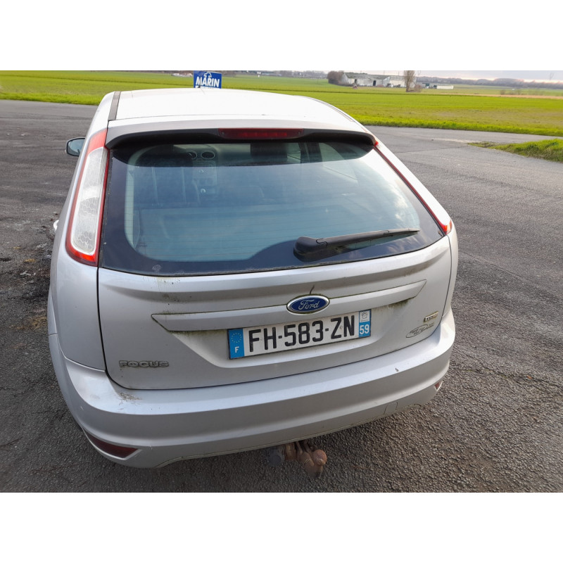 Plage arriere FORD FOCUS 2 Photo n°10
