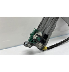 Leve vitre electrique avant droit RENAULT CLIO 3