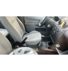 Serrure avant droit FORD FIESTA 5