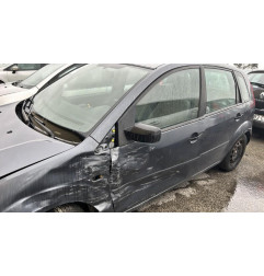 Serrure avant droit FORD FIESTA 5