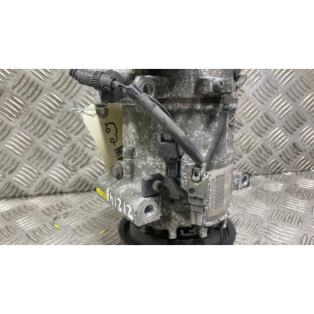 Compresseur clim RENAULT CLIO 4