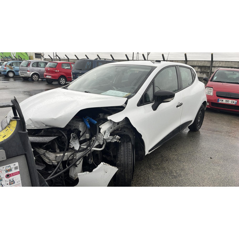 Compresseur clim RENAULT CLIO 4 Photo n°11