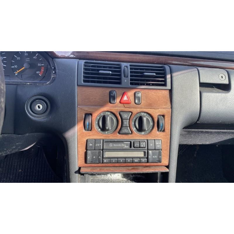 Commande chauffage MERCEDES CLASSE E 210 Photo n°9