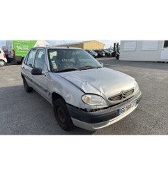 Feu arriere stop central CITROEN SAXO