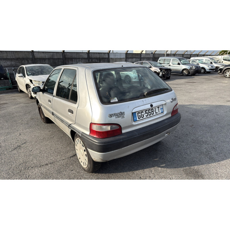 Feu arriere stop central CITROEN SAXO Photo n°9