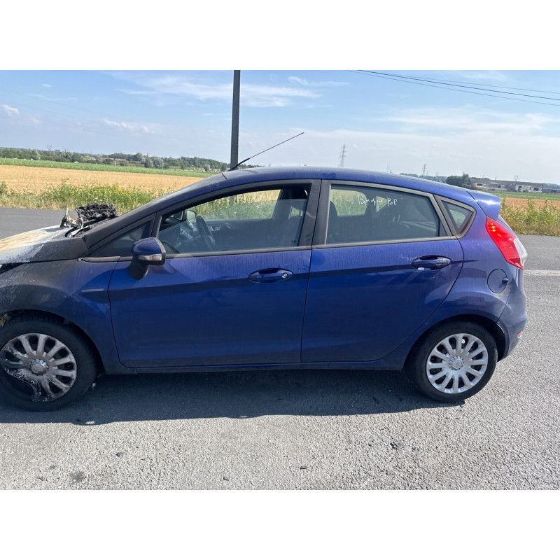Plage arriere FORD FIESTA 6 Photo n°20