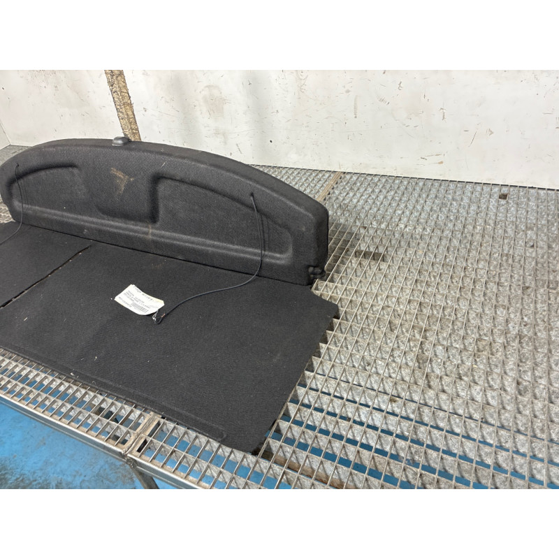 Plage arriere TOYOTA YARIS 2 Photo n°2