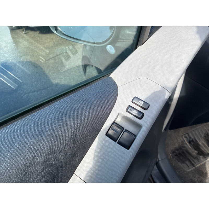 Plage arriere TOYOTA YARIS 2 Photo n°16