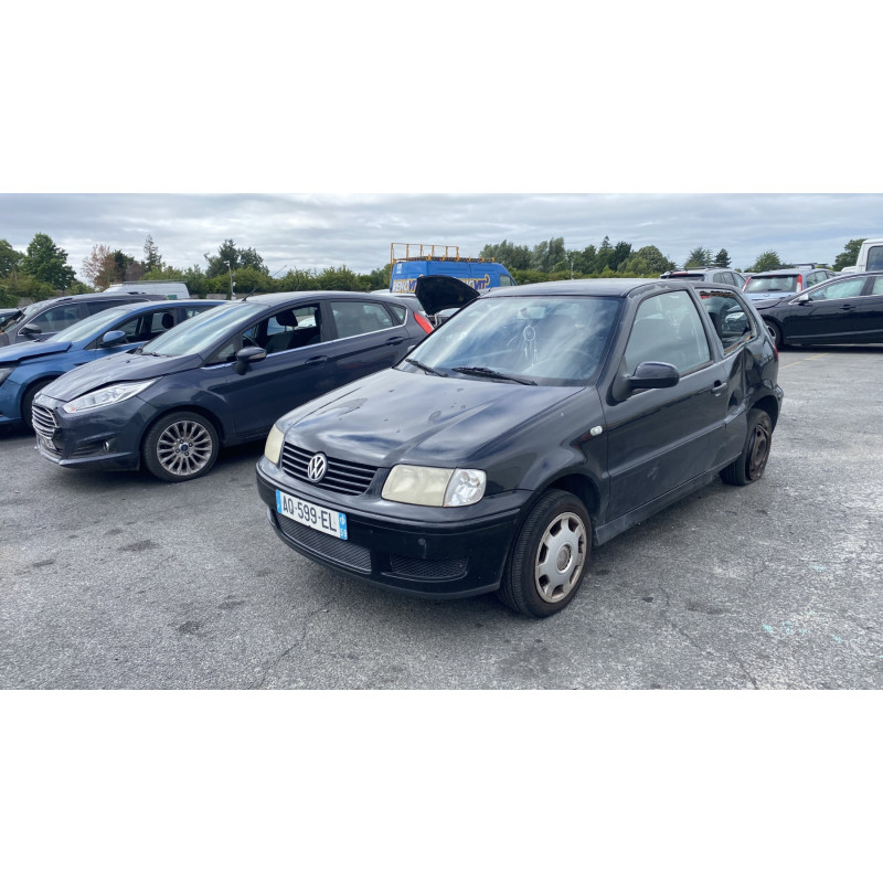 Vitre avant gauche VOLKSWAGEN POLO 3 Photo n°5