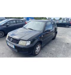 Vitre avant gauche VOLKSWAGEN POLO 3