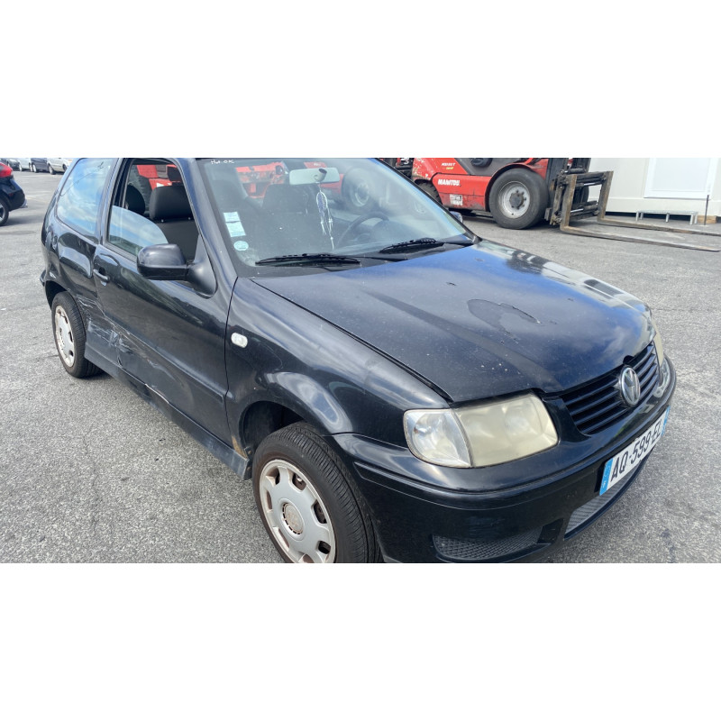 Vitre avant gauche VOLKSWAGEN POLO 3 Photo n°7