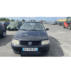 Vitre avant gauche VOLKSWAGEN POLO 3