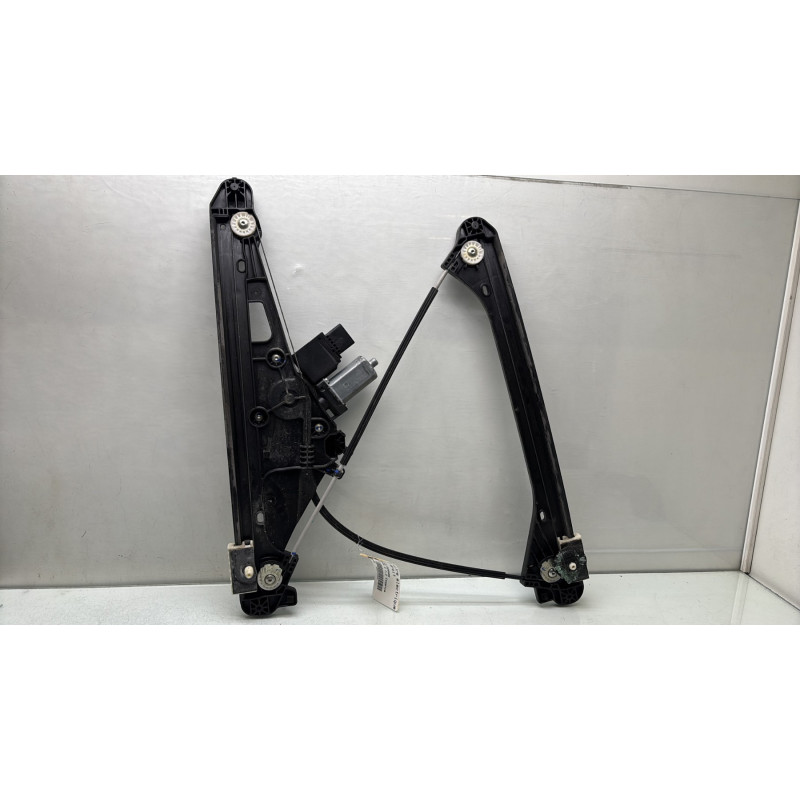 Leve vitre electrique avant droit PEUGEOT 5008 2 Photo n°1