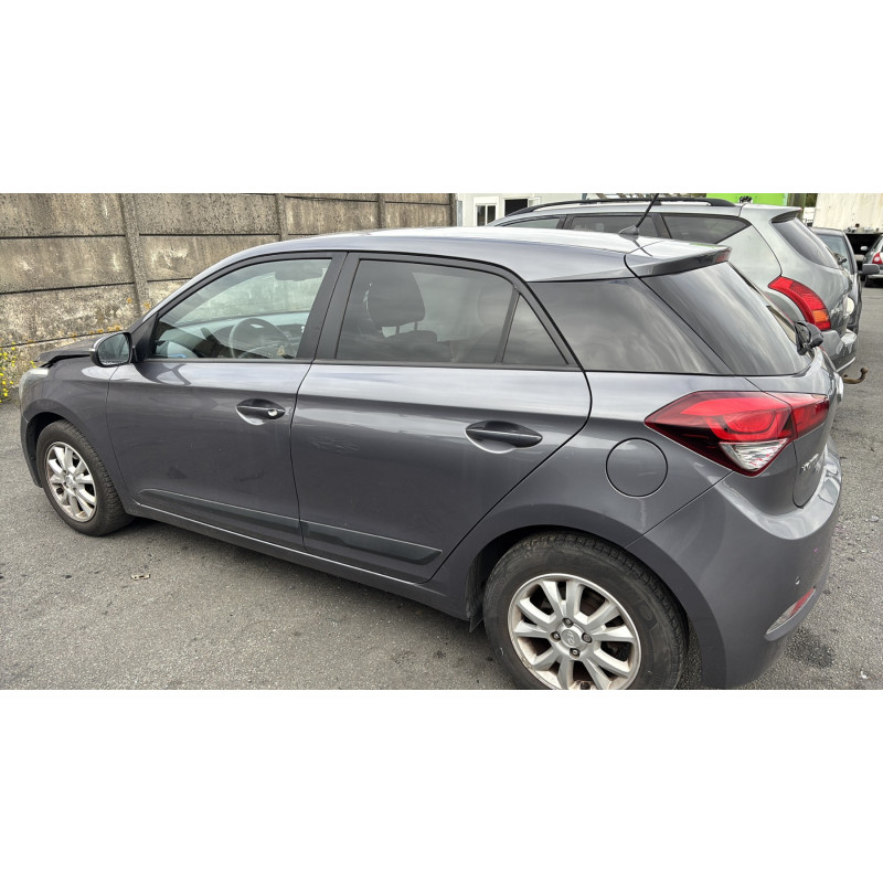 Feu arriere principal droit (feux) HYUNDAI I 20 2 Photo n°11