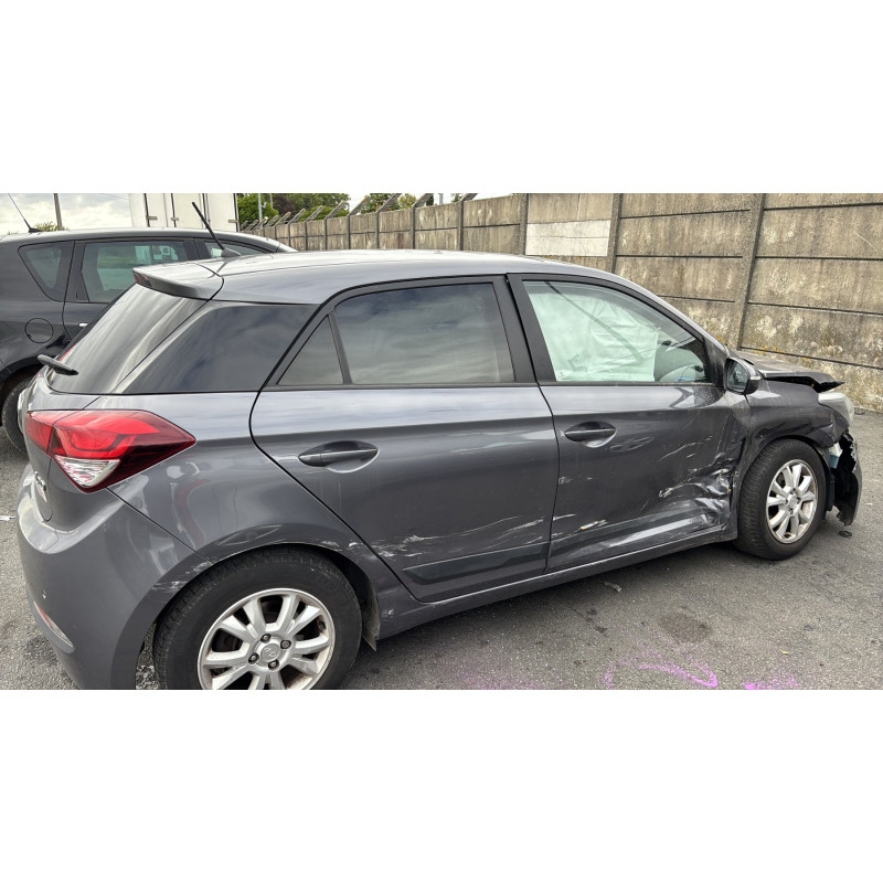 Feu arriere principal droit (feux) HYUNDAI I 20 2 Photo n°12
