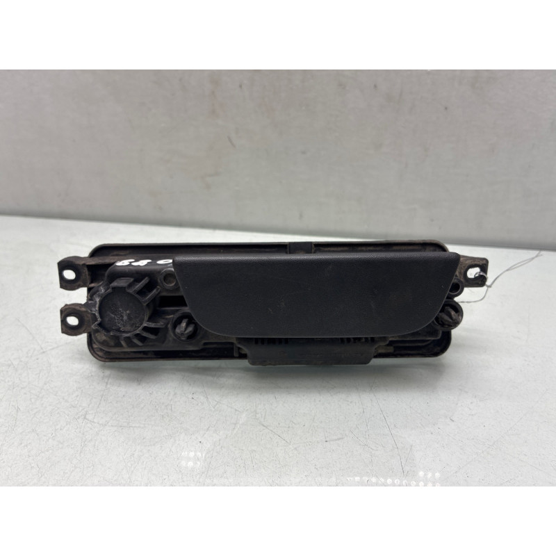 Poignee porte coffre gauche DACIA LOGAN MCV 1 Photo n°3