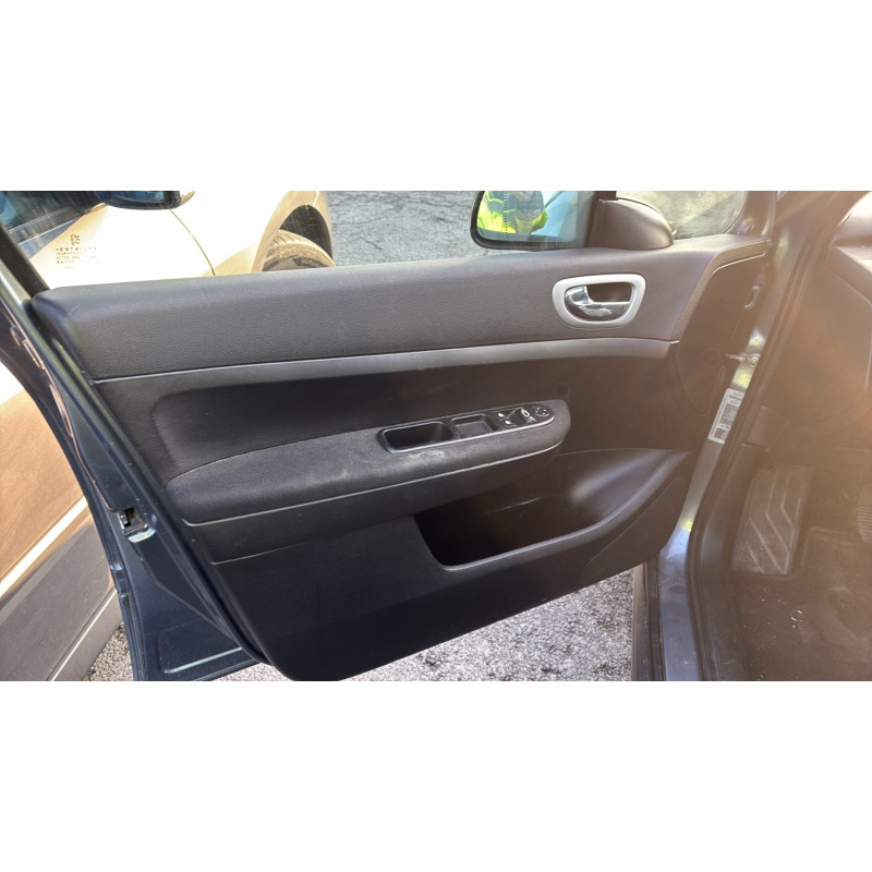 Boitier servitude moteur (BSM) PEUGEOT 307 Photo n°13