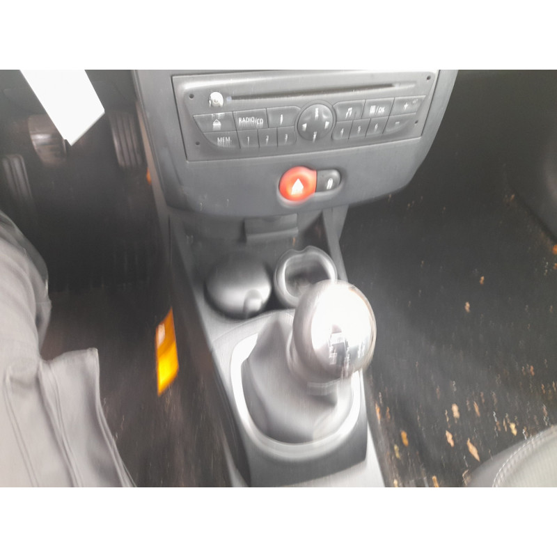 Amortisseur avant gauche RENAULT CLIO 3 Photo n°6