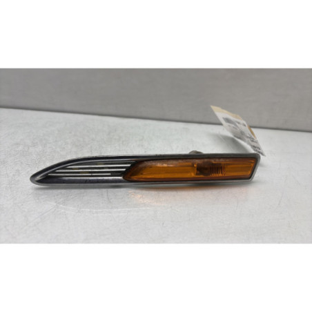 Repetiteur clignotant avant droit  (Feux) FORD MONDEO 3 Photo n°1