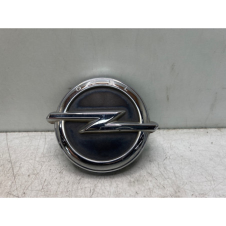 Bouton de coffre OPEL CORSA E
