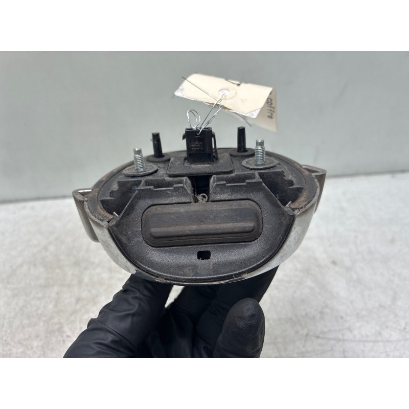 Bouton de coffre OPEL CORSA E Photo n°3