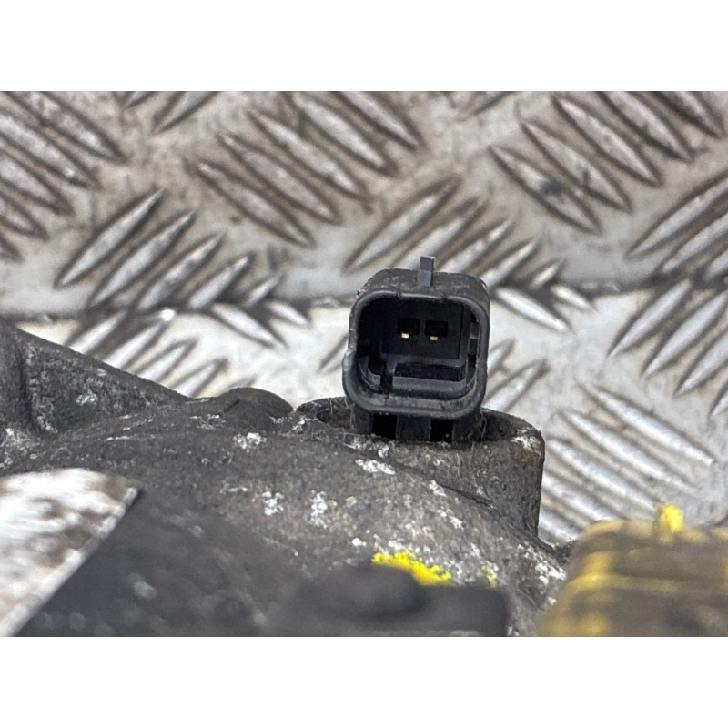 Compresseur clim PEUGEOT 3008 1 Photo n°4