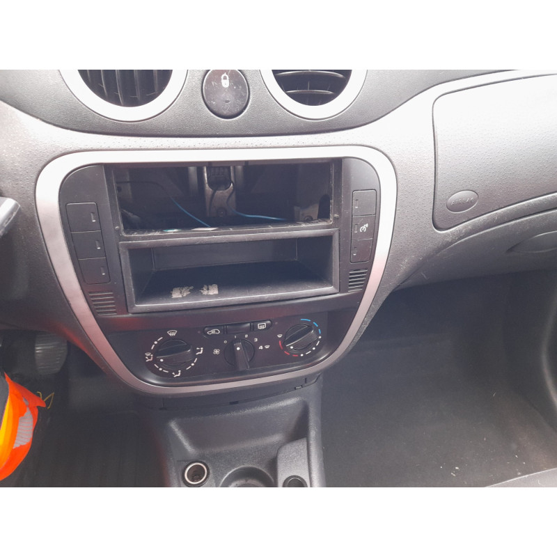 Com (Bloc Contacteur Tournant+Commodo Essuie Glace+Commodo Phare) CITROEN C2 Photo n°17
