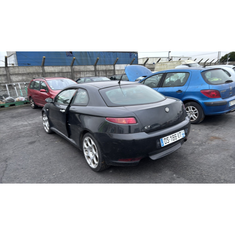 Custode arriere gauche ALFA ROMEO GT Photo n°7