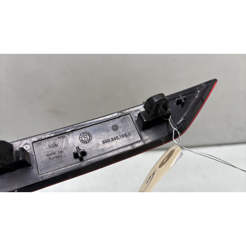 Catadioptre arriere droit VOLKSWAGEN GOLF 7 Photo n°4