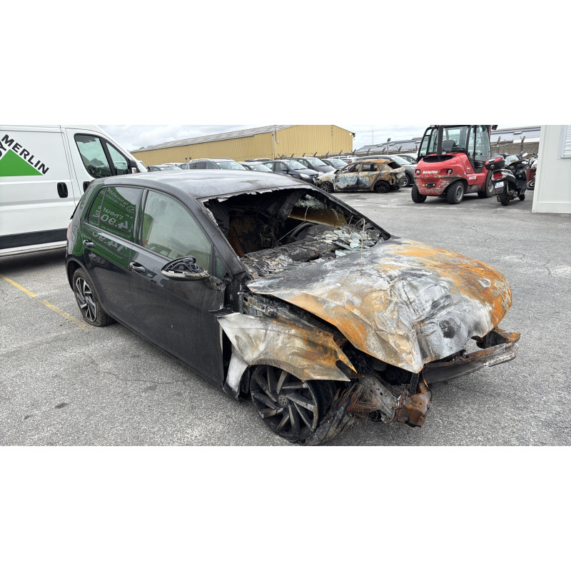 Catadioptre arriere droit VOLKSWAGEN GOLF 7 Photo n°6