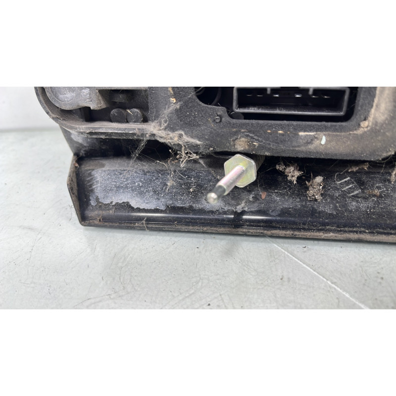 Feu arriere principal droit (feux) FORD C-MAX 1 Photo n°4