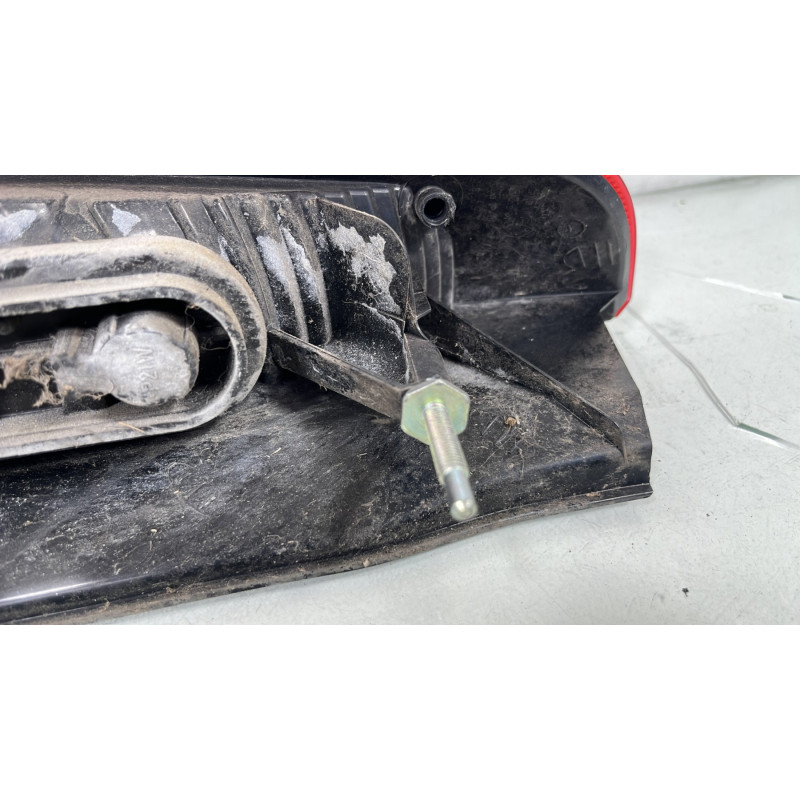 Feu arriere principal droit (feux) FORD C-MAX 1 Photo n°7