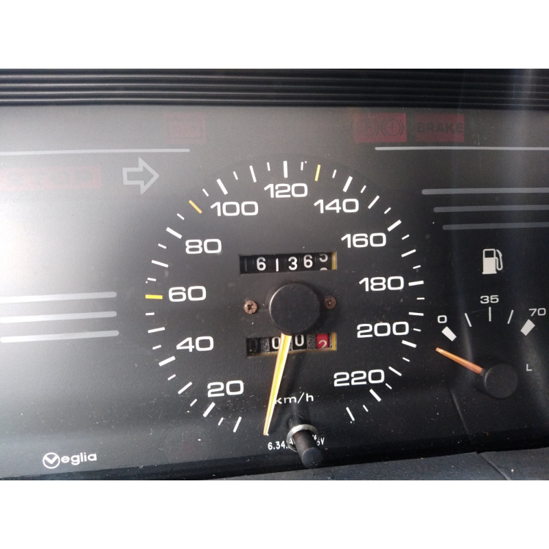 Optique avant secondaire gauche (feux)(clignotant) PEUGEOT 405 Photo n°9