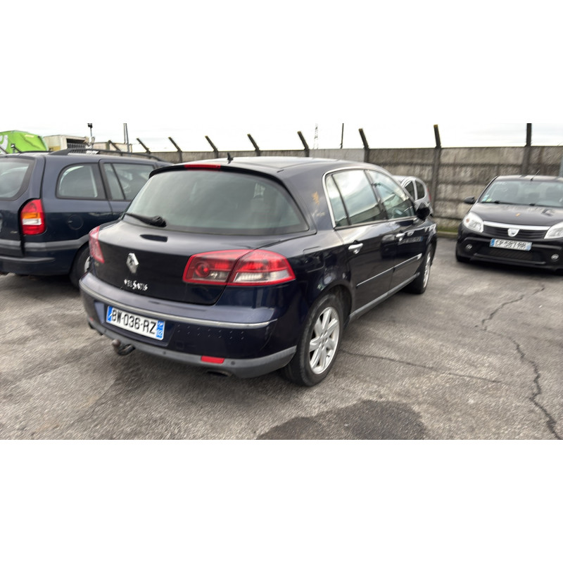 Feu arriere secondaire droit (feux) RENAULT VEL SATIS Photo n°6