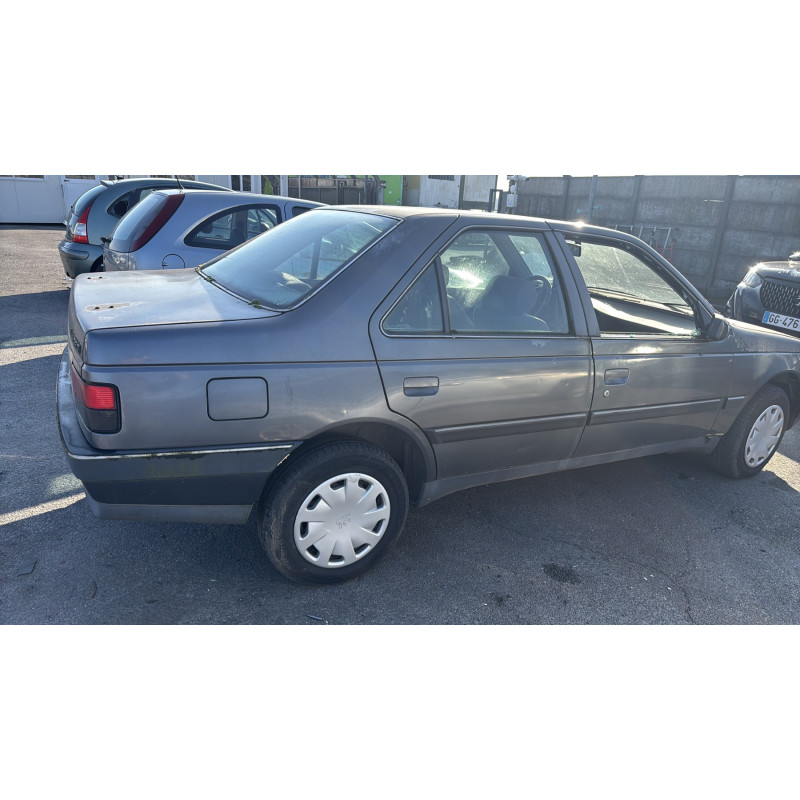 Optique avant secondaire gauche (feux)(clignotant) PEUGEOT 405 Photo n°9