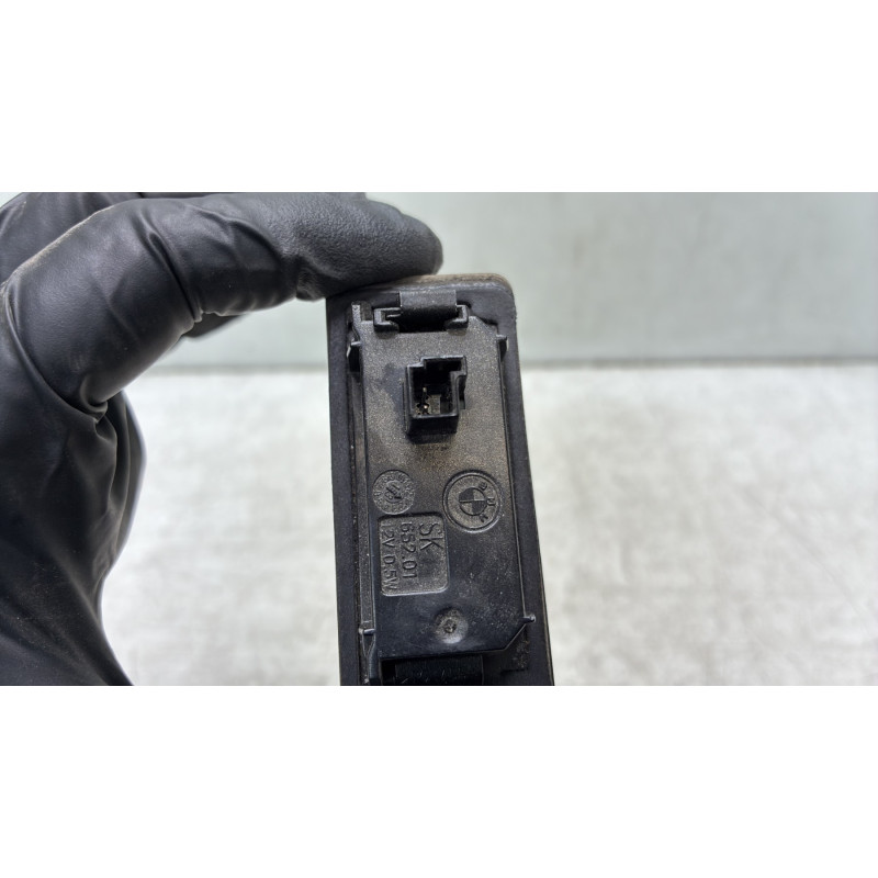 Eclairage de plaque BMW X3 F25 Photo n°4