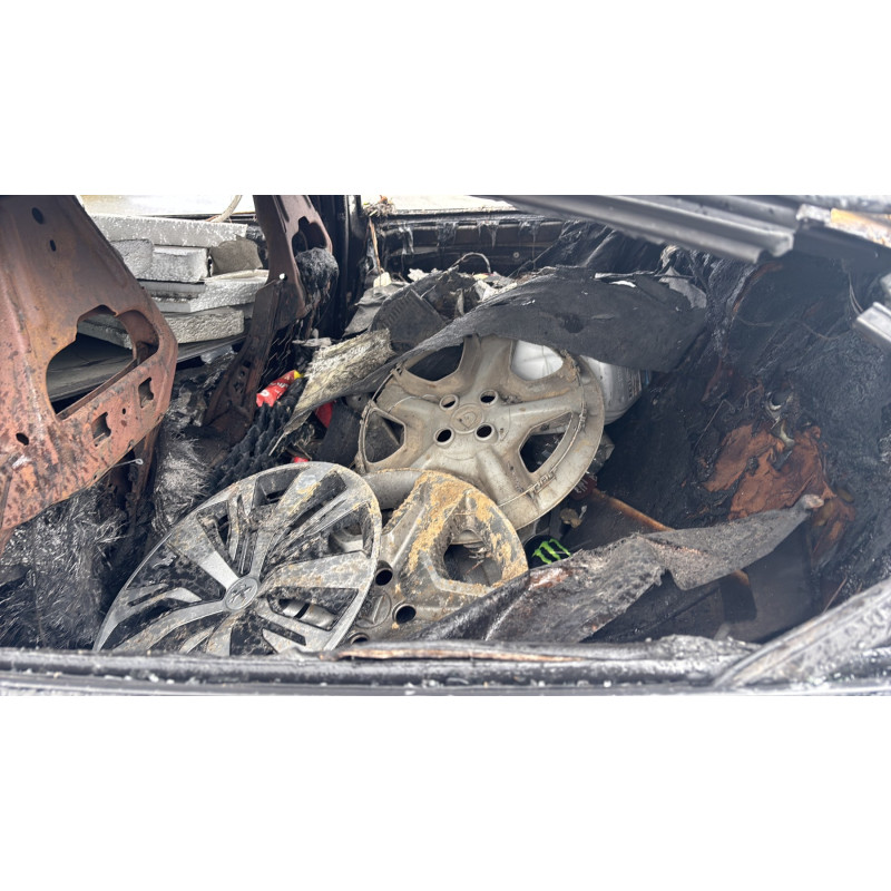 Feu arriere secondaire gauche (feux) MERCEDES CLASSE GLA 156 Photo n°10