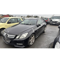 Feu arriere secondaire gauche (feux) MERCEDES CLASSE E 207