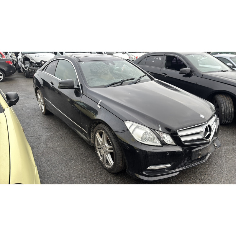 Feu arriere secondaire gauche (feux) MERCEDES CLASSE E 207 Photo n°5