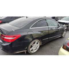 Feu arriere secondaire gauche (feux) MERCEDES CLASSE E 207