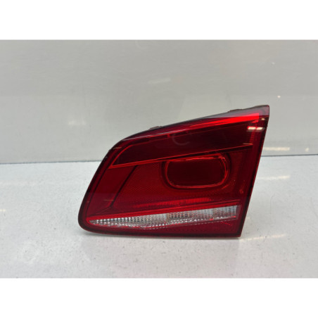 Feu arriere secondaire droit (feux) VOLKSWAGEN PASSAT 6 Photo n°1