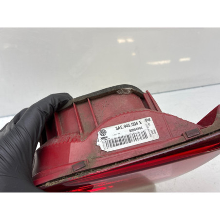 Feu arriere secondaire droit (feux) VOLKSWAGEN PASSAT 6