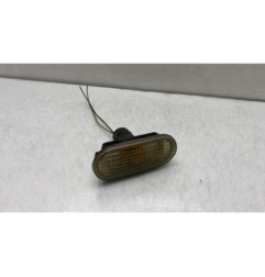 Repetiteur clignotant avant droit  (Feux) SEAT TOLEDO 2 Photo n°1