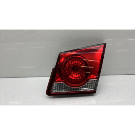 Feu arriere secondaire droit (feux) CHEVROLET CRUZE Photo n°1