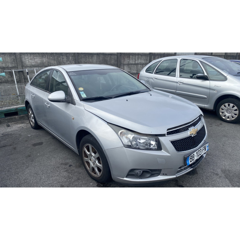 Feu arriere secondaire gauche (feux) CHEVROLET CRUZE Photo n°7