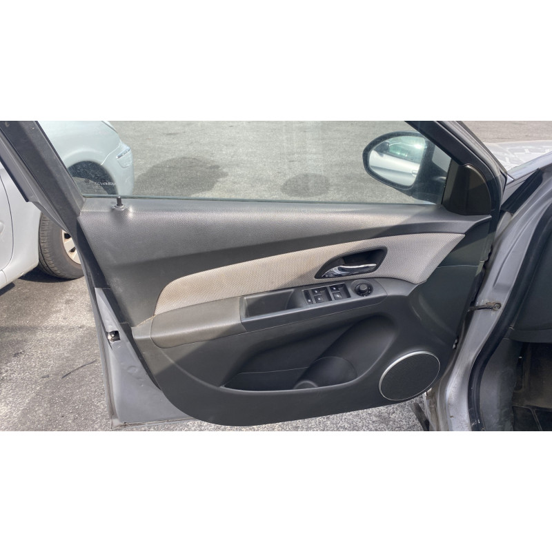 Feu arriere secondaire gauche (feux) CHEVROLET CRUZE Photo n°14